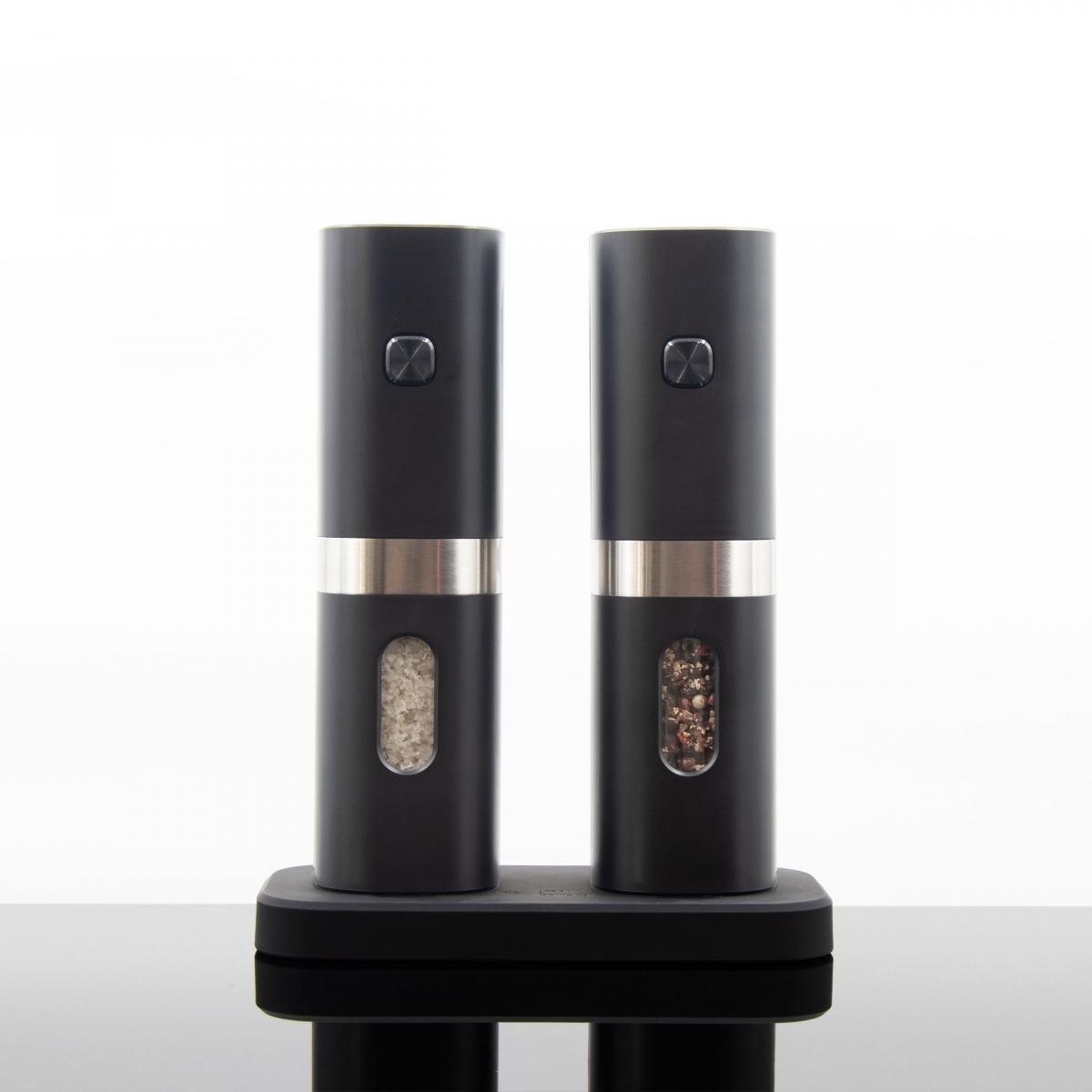 K02 - Electric salt and pepper grinders