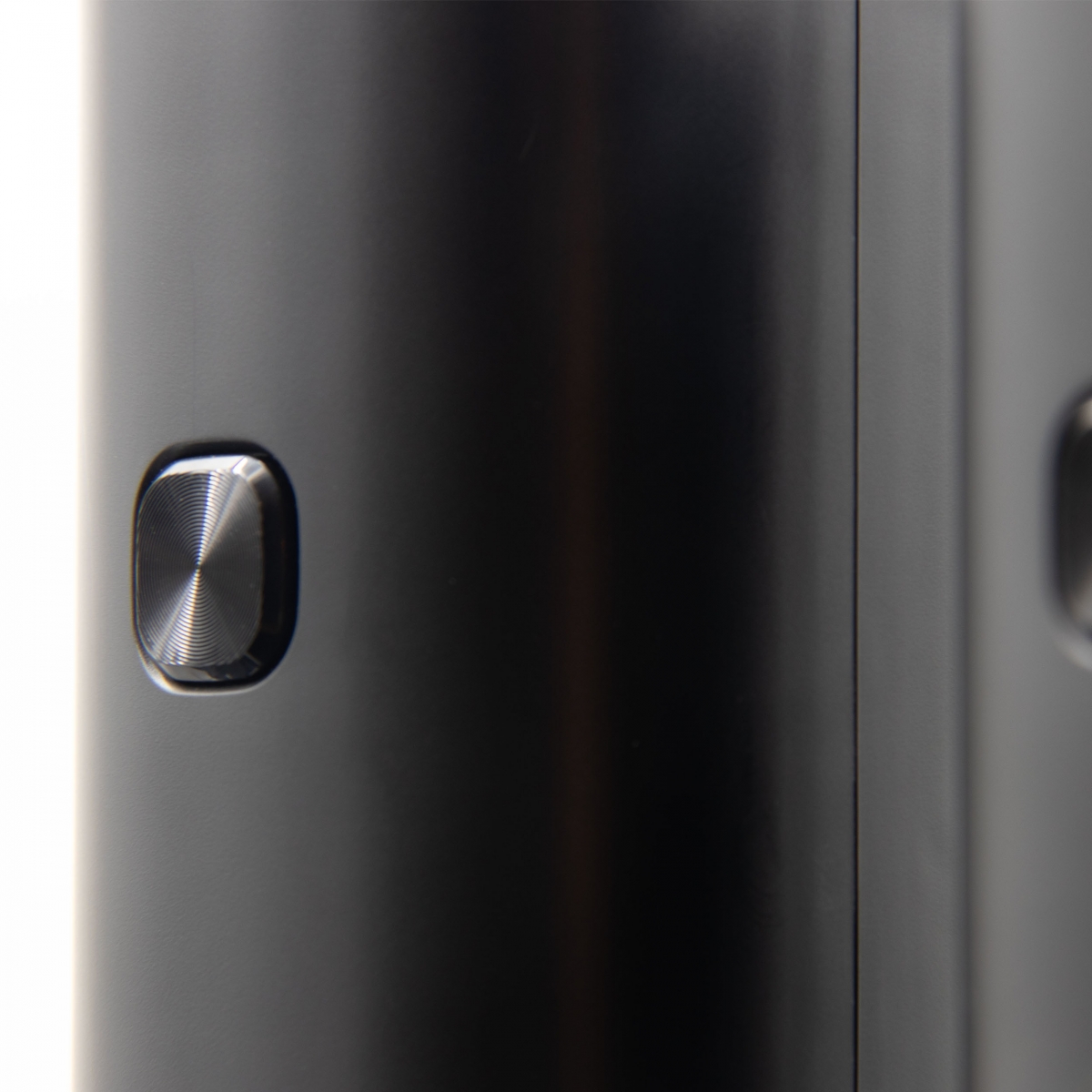 K02 - Electric salt and pepper grinders