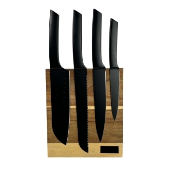 Kitchen knives set