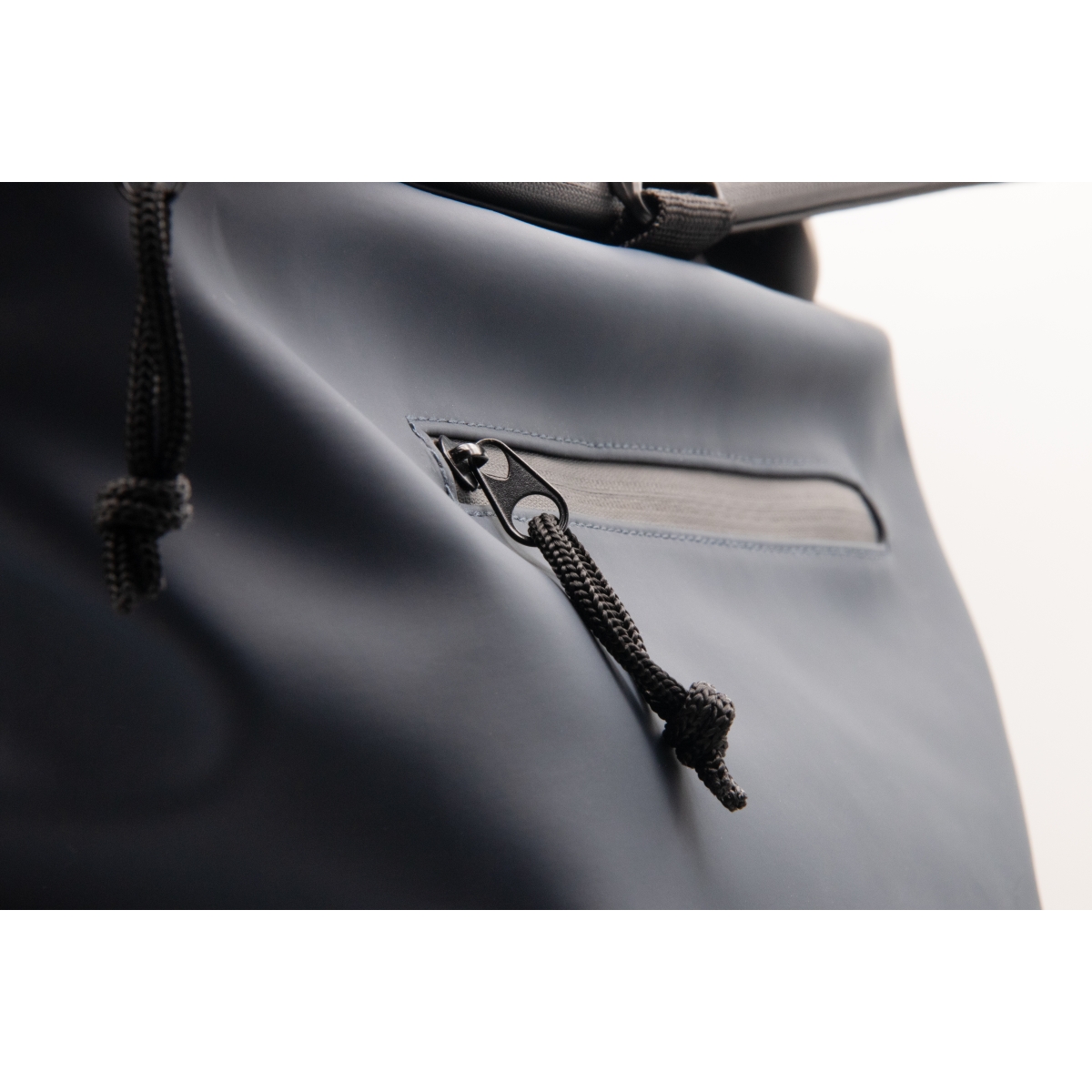 L13 - 100% eco-designed backpack