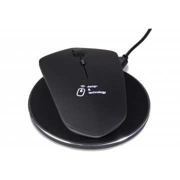 Wireless charging mouse and wireless base